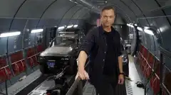 Мыслить как преступник: За границей 1 сезон 1 серия